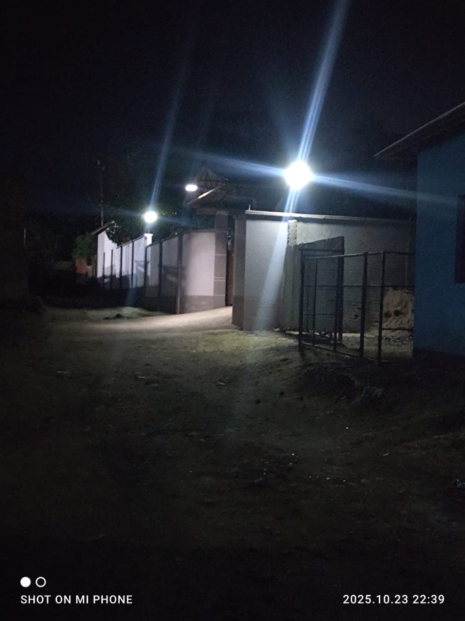 Silent Patner Lodge at night